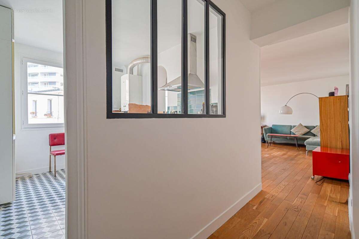 Appartement à PARIS-18E