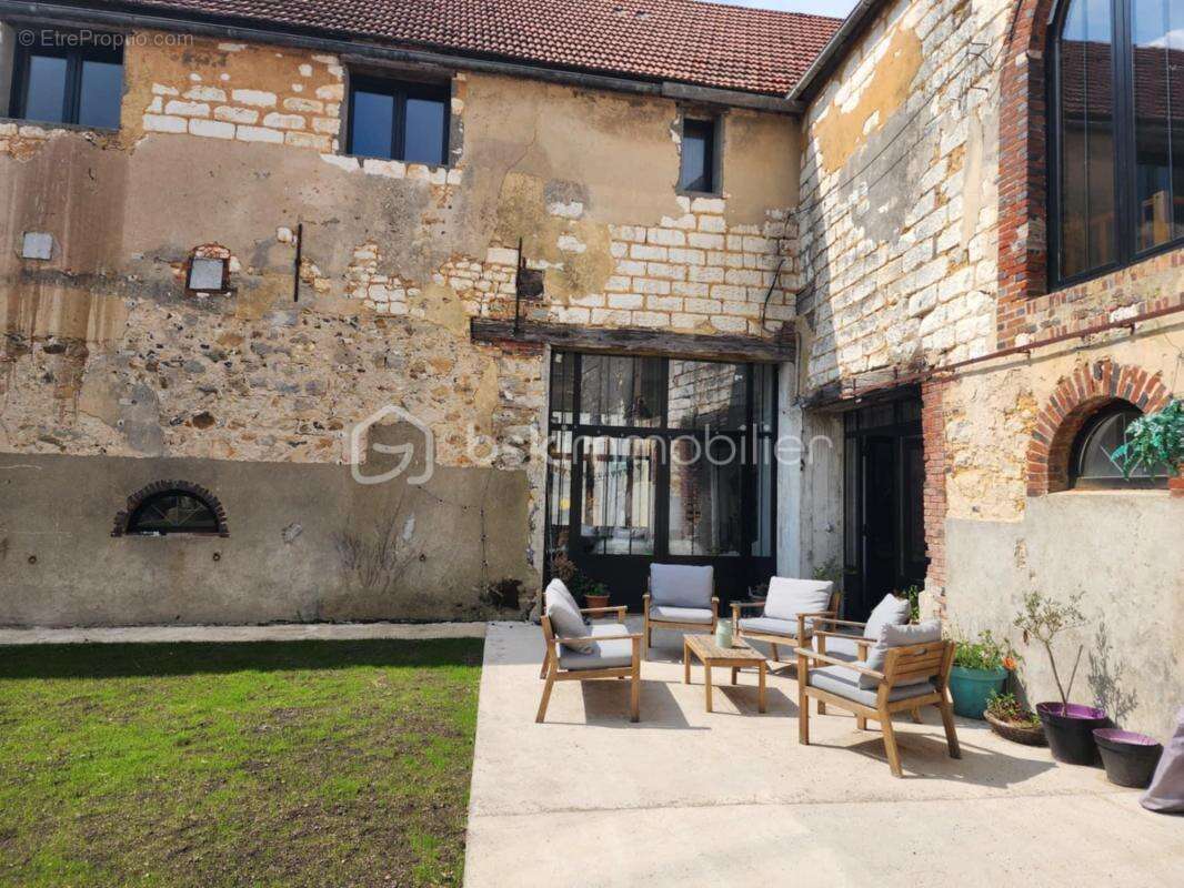 Magnifique Maison d’Exception avec Confort Moderne et Charme de l’Ancien ! - photo 13