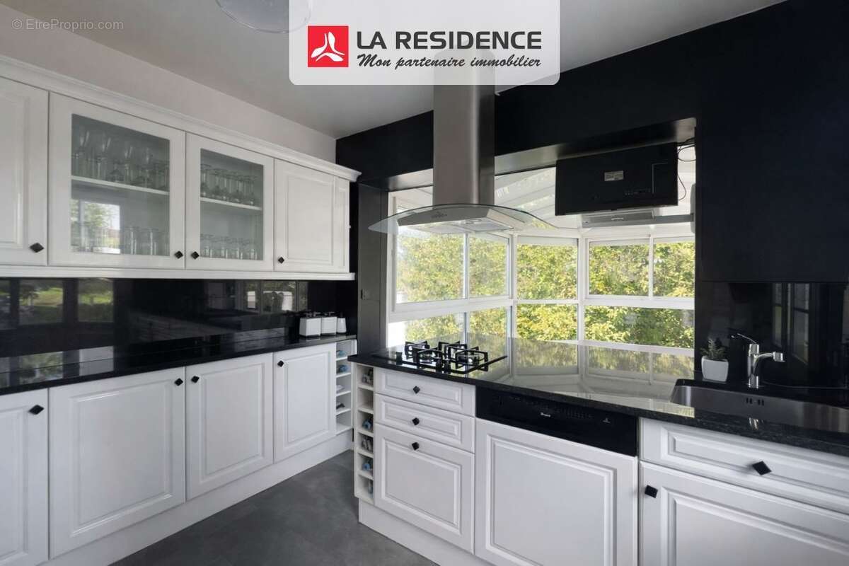 Maison 150 m² à Vernon  - photo 6