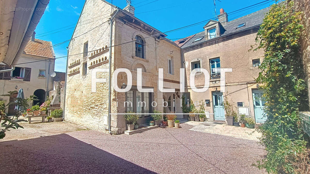 Maison à DOUVRES-LA-DELIVRANDE