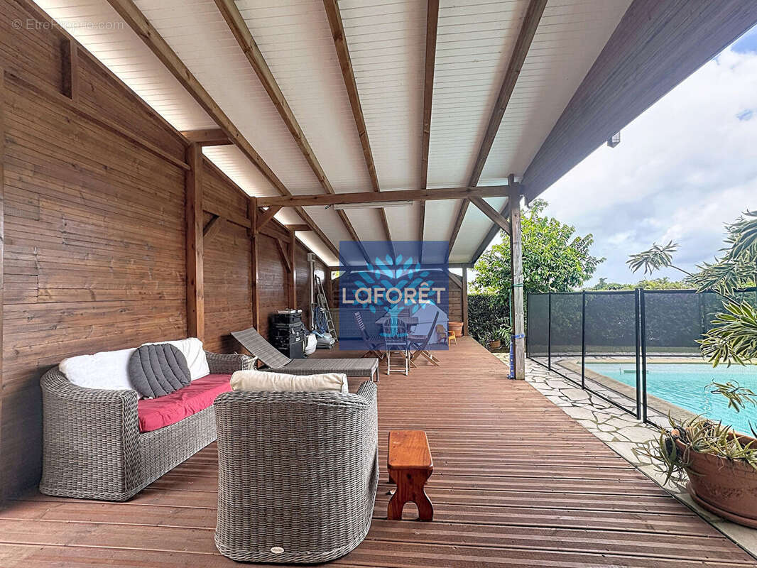 A vendre : Maison T5 à Acajou au Lamentin - photo 2