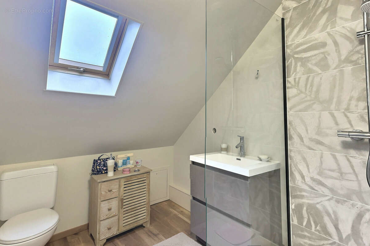 Maison à COULOMMIERS