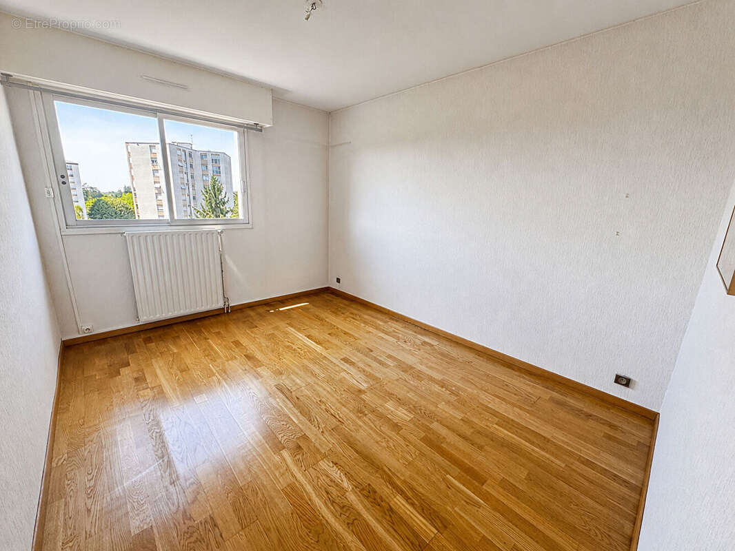 Pau 3 pièce(s) 73.45 m2 garage+ stationnement+ terrasse - photo 8