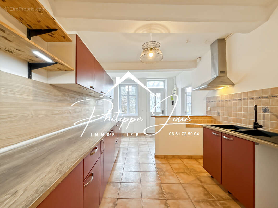 Maison à FONTAINE-LA-GAILLARDE