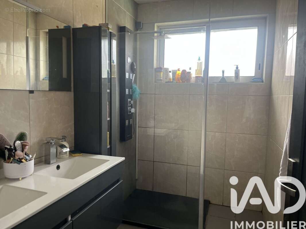 Photo 8 - Maison à MONTROND-LES-BAINS