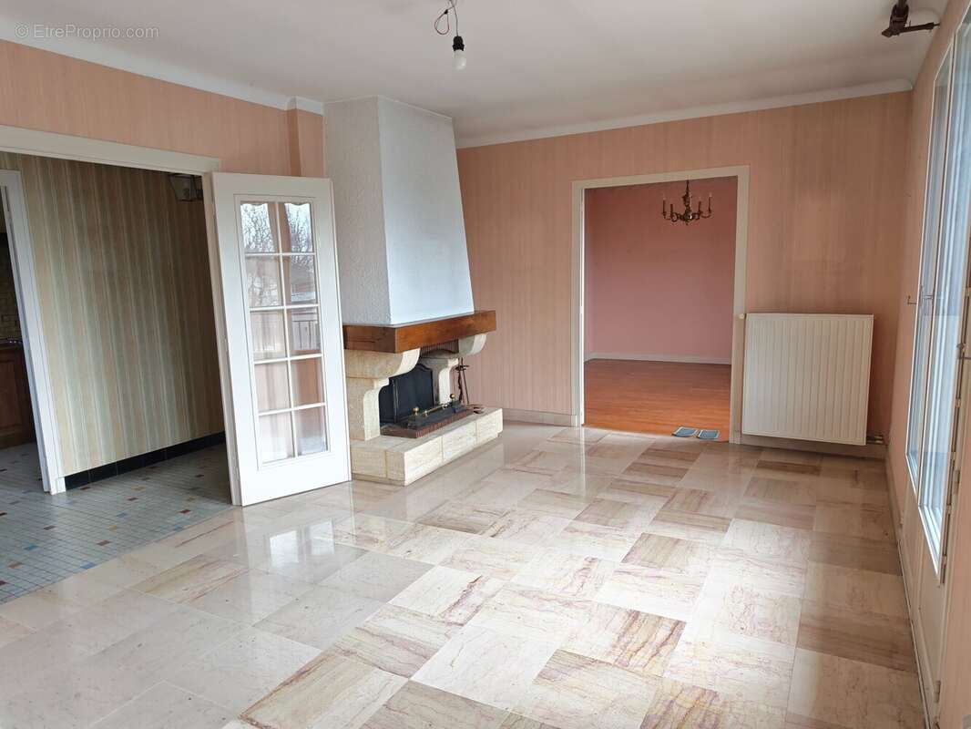 Maison 153 m² à Crissey  - photo 7