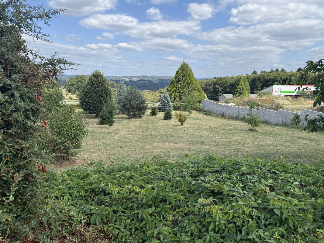 Terrain à SAINTE-FEREOLE