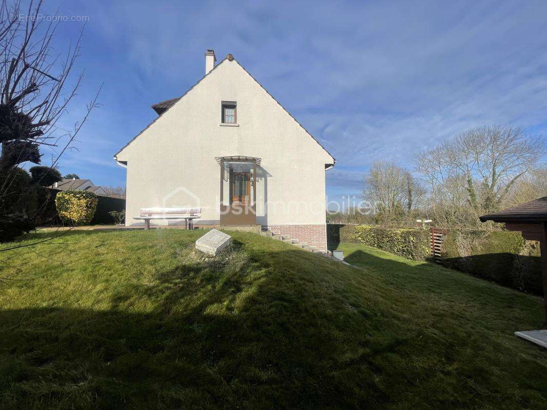 Maison à BEAUVAIS