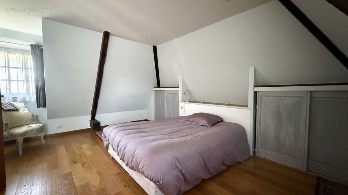 Maison à PONT-L'EVEQUE