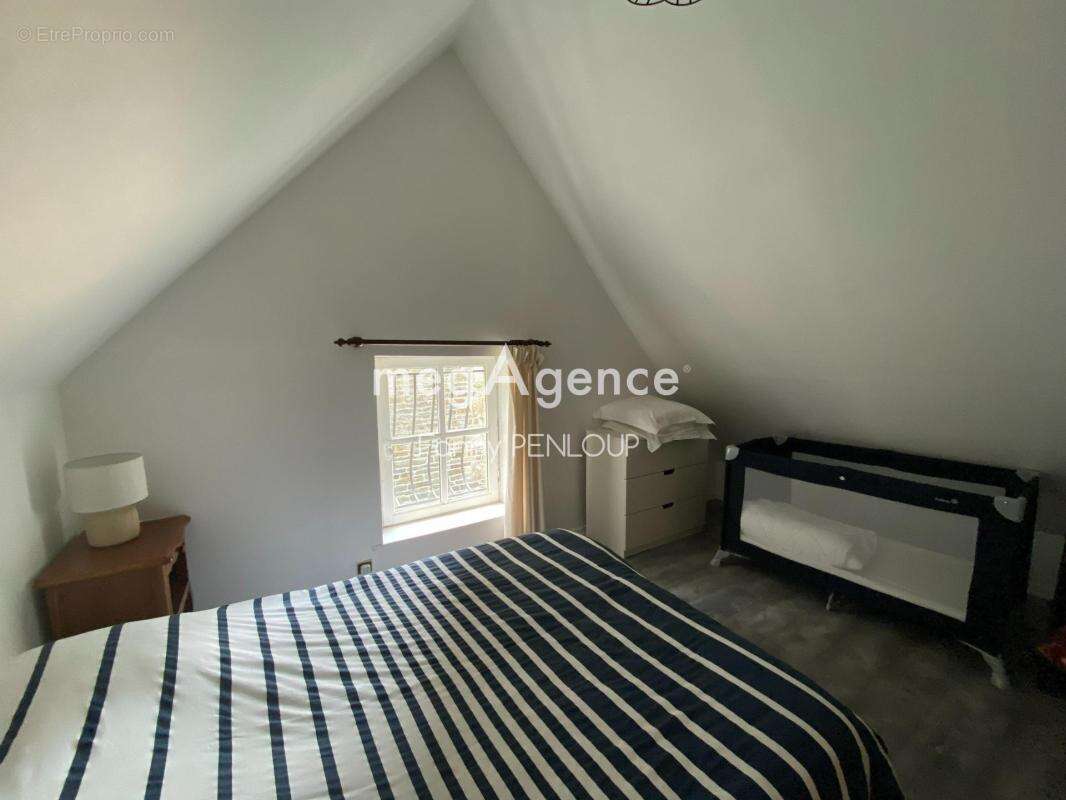 Maison à PERRIERS-EN-BEAUFICEL