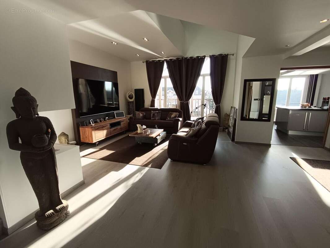 Photo 3 - Appartement à CERGY