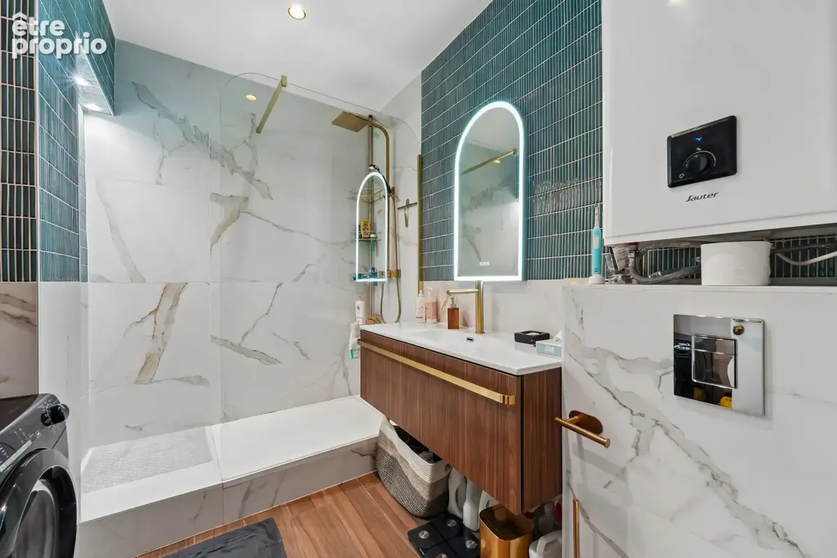 Appartement coup de coeur avec balcon Paris 1er! - photo 12