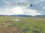 Terrain à SAINT-UZE