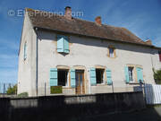 Maison à MONTCEAUX-L'ETOILE