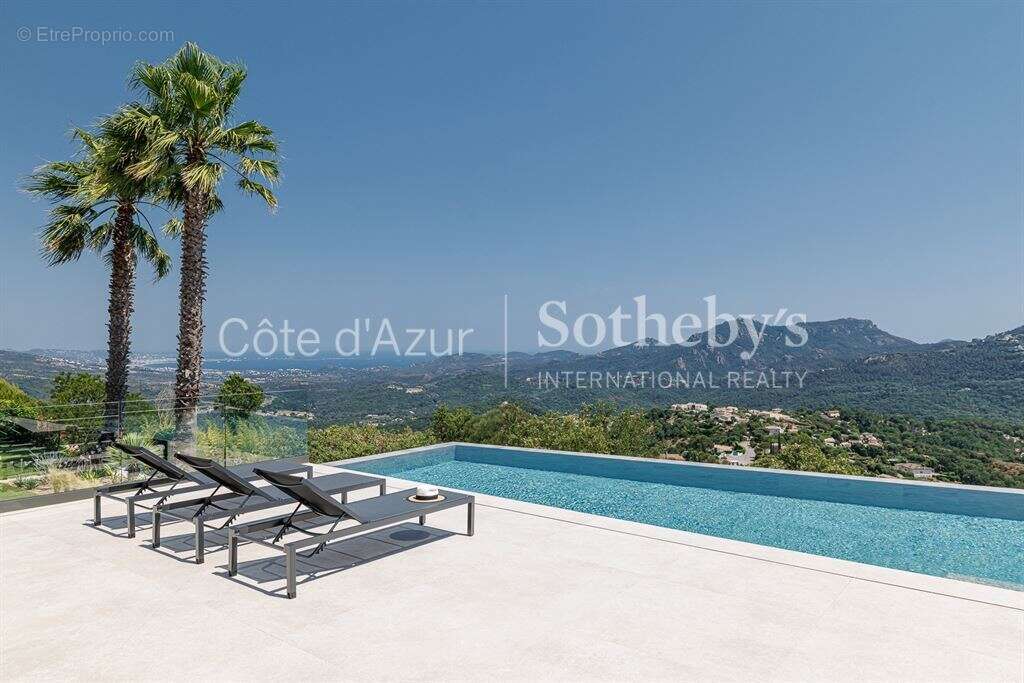Proche Mandelieu villa contemporaine vue mer 290 m2 piscine calme absolu - photo 2