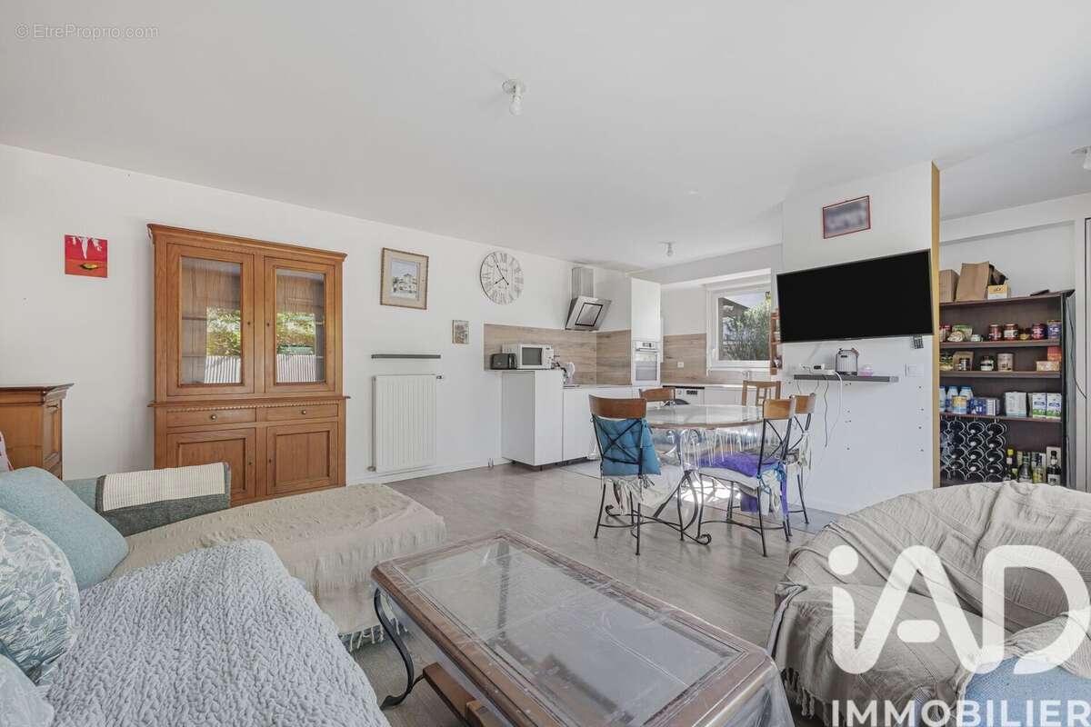 Photo 2 - Appartement à GONESSE