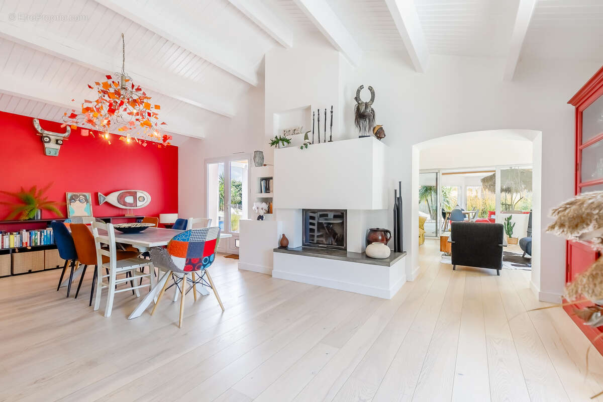 Maison à SAINT-HILAIRE-DE-RIEZ