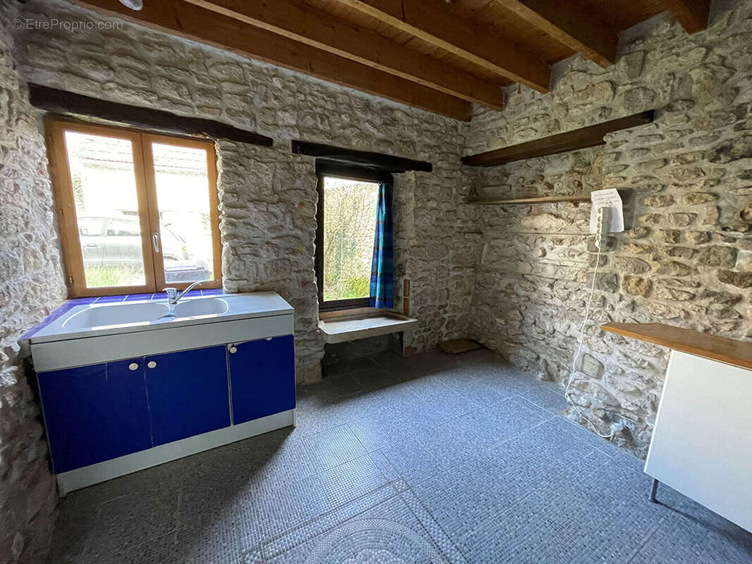 Maison à SACLAS
