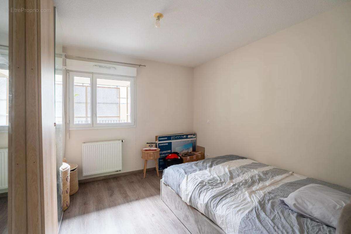 Appartement à VILLENAVE-D'ORNON
