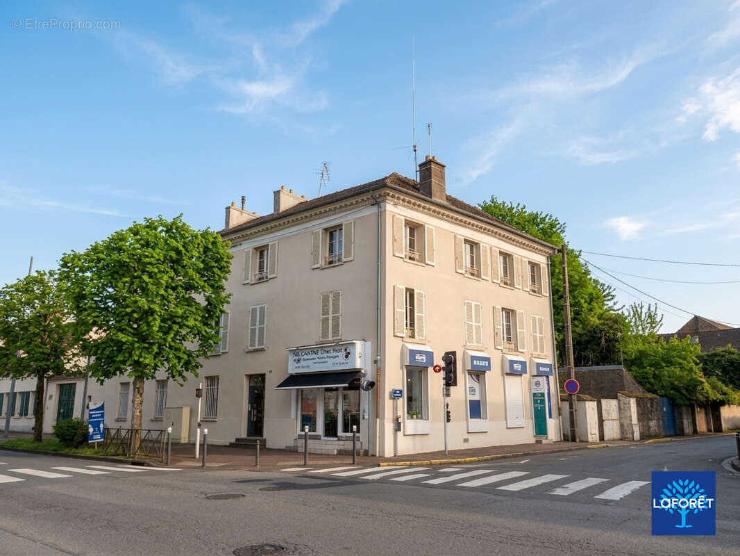 Appartement à CHILLY-MAZARIN