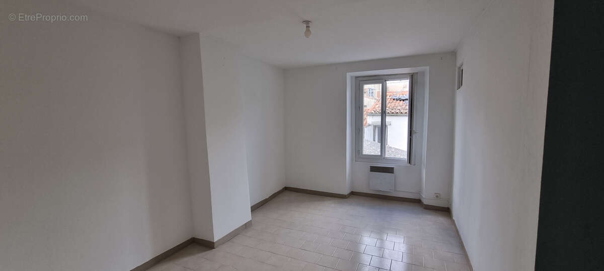 Appartement à GANGES