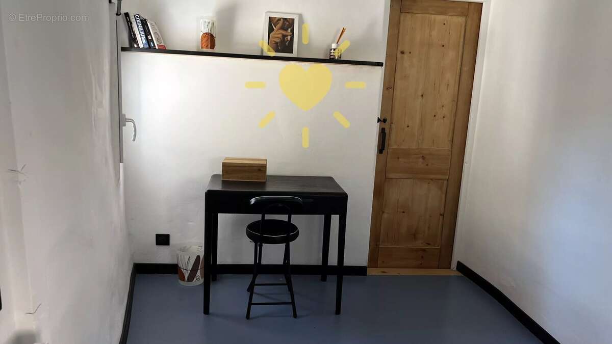 Appartement à CLAVIERS