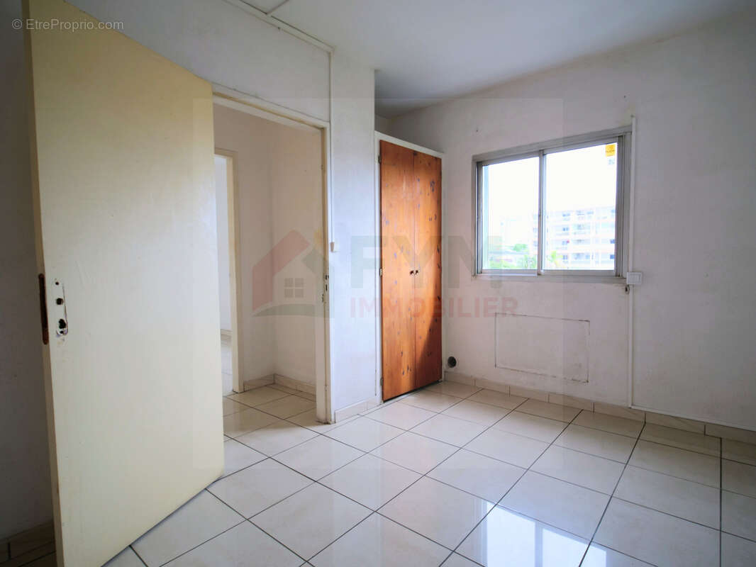 Appartement à SAINT-DENIS