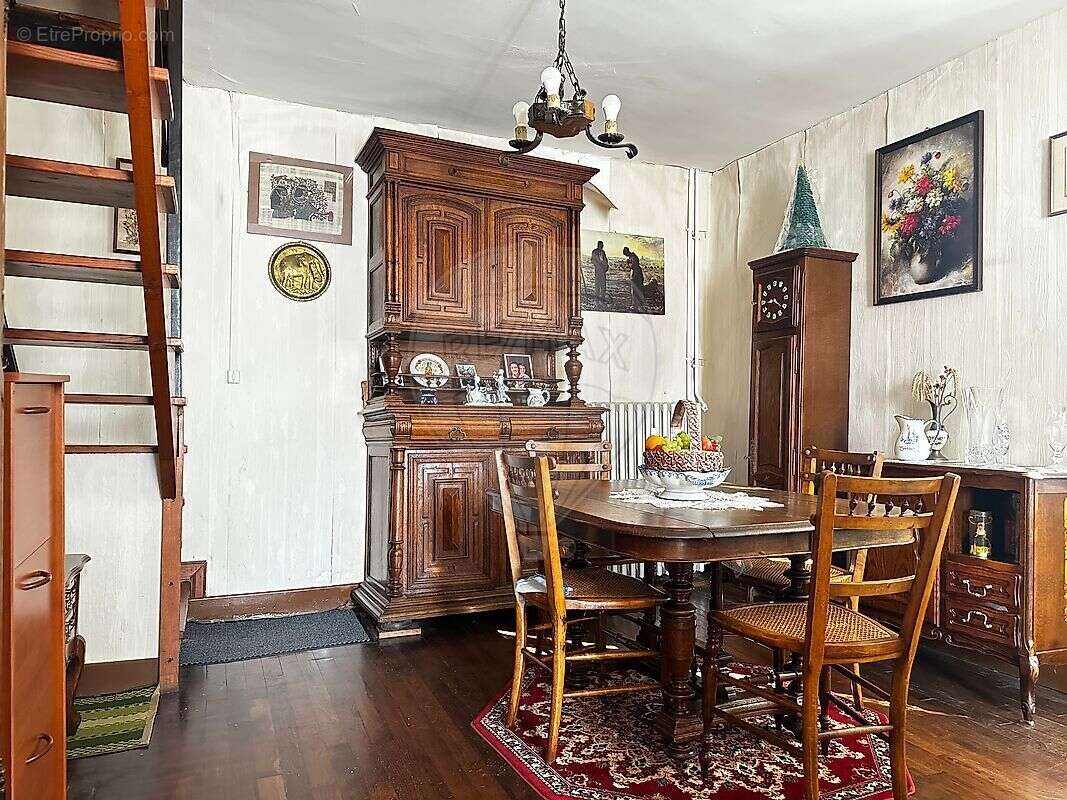 Maison à SAINT-OUEN-SUR-LOIRE