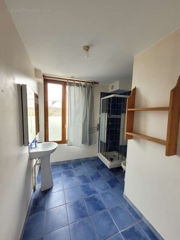 Appartement à AUNEAU