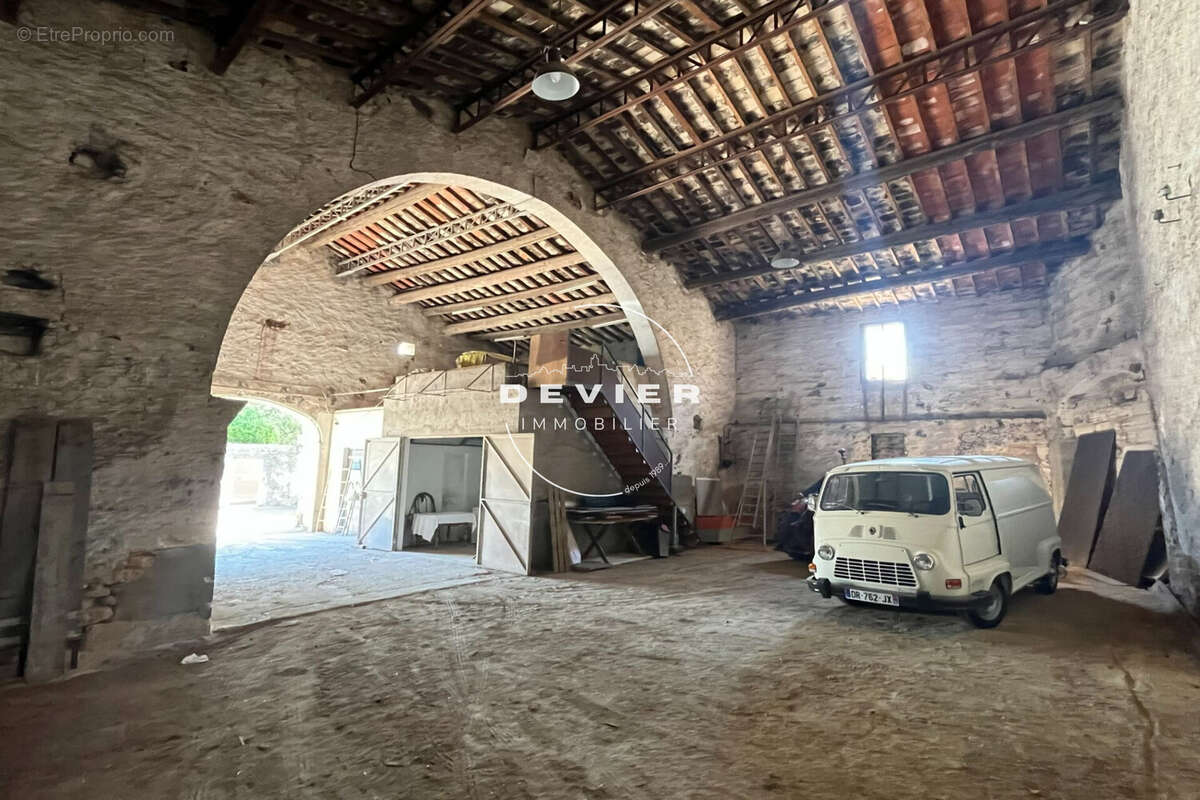 Maison à SAINT-CHRISTOL