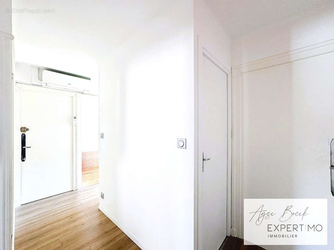 Maison à ROUSSILLON