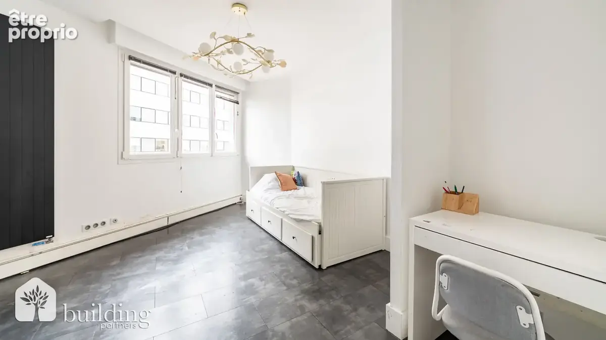 À vendre - Levallois-Perret Villiers - Appartement familial 6 pièces avec balcons de 159,37 m² - photo 14