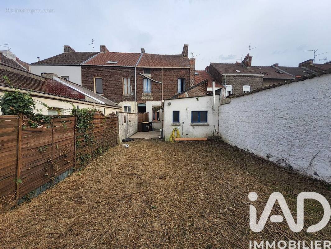 Photo 1 - Maison à DENAIN