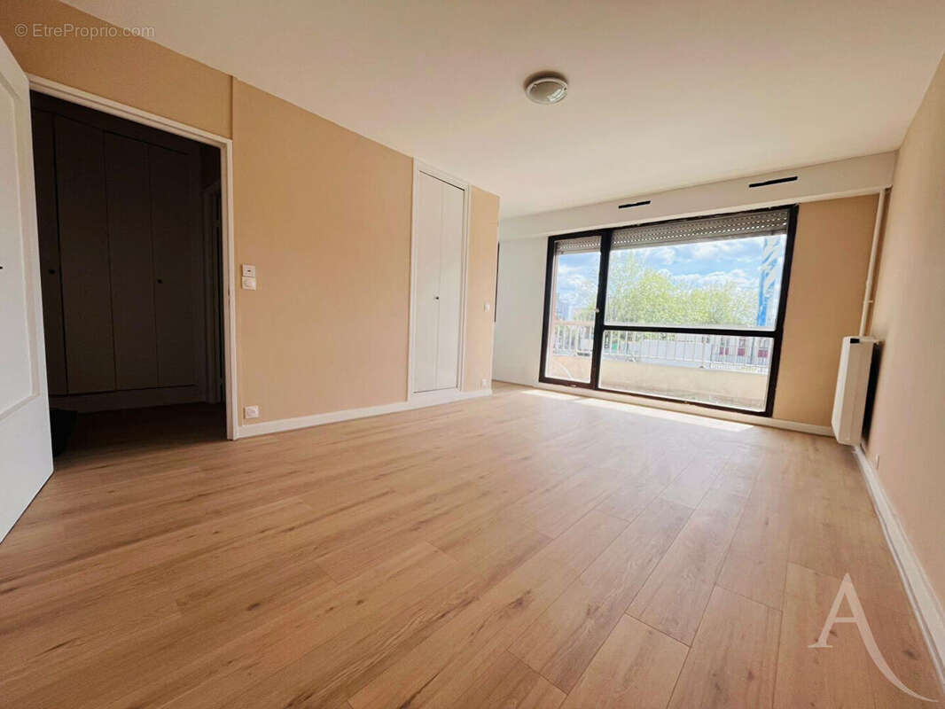 Appartement à MONTREUIL