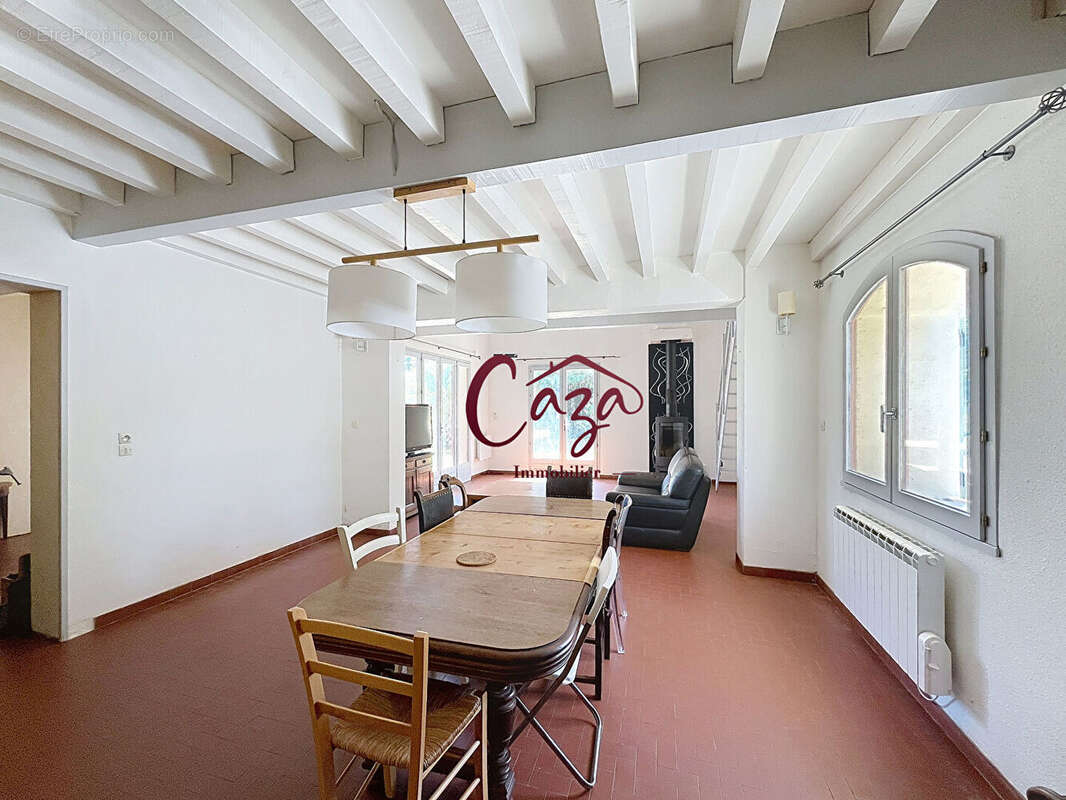 Maison à QUINSAC