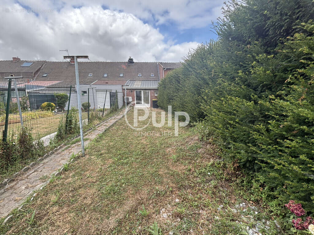Maison avec grand garage  à vendre à saint-sylvestre-cappel - photo 5