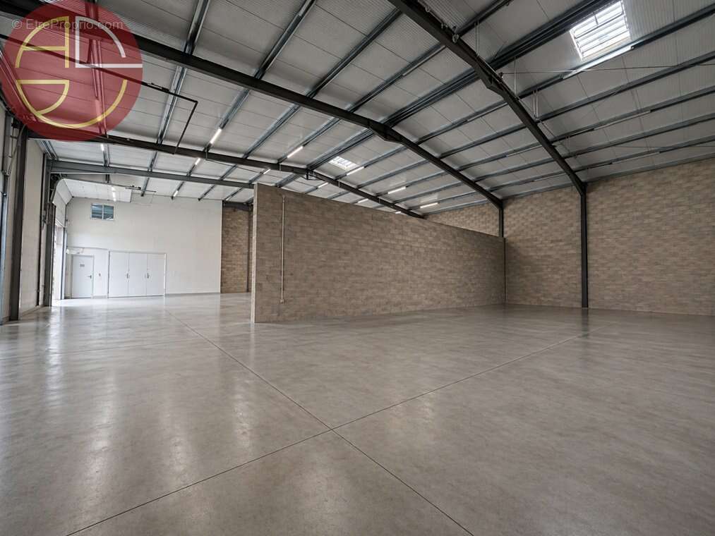 Commerce à SAINT-JORY