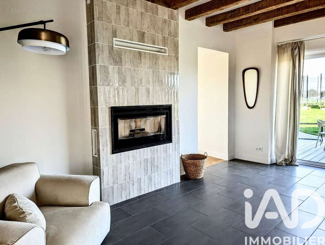 Photo 6 - Maison à VAL-D'IZE