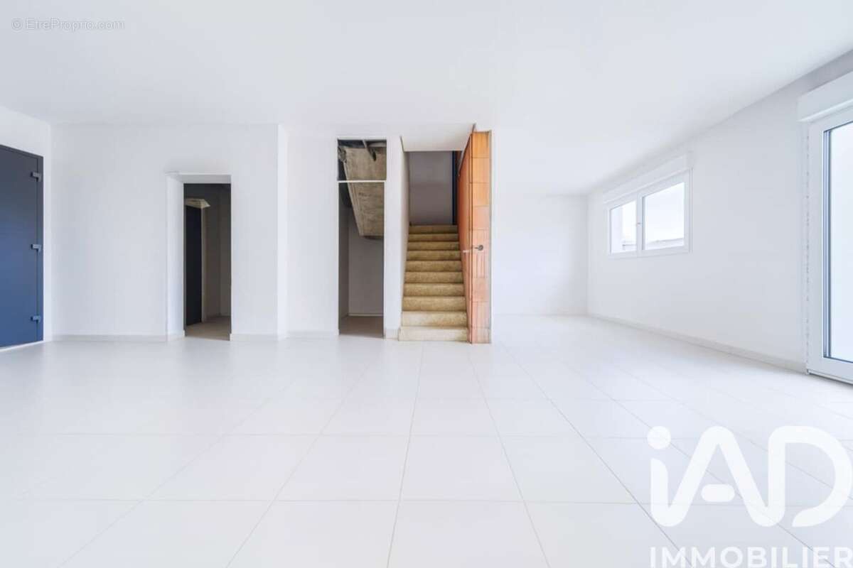 Photo 2 - Maison à THIONVILLE