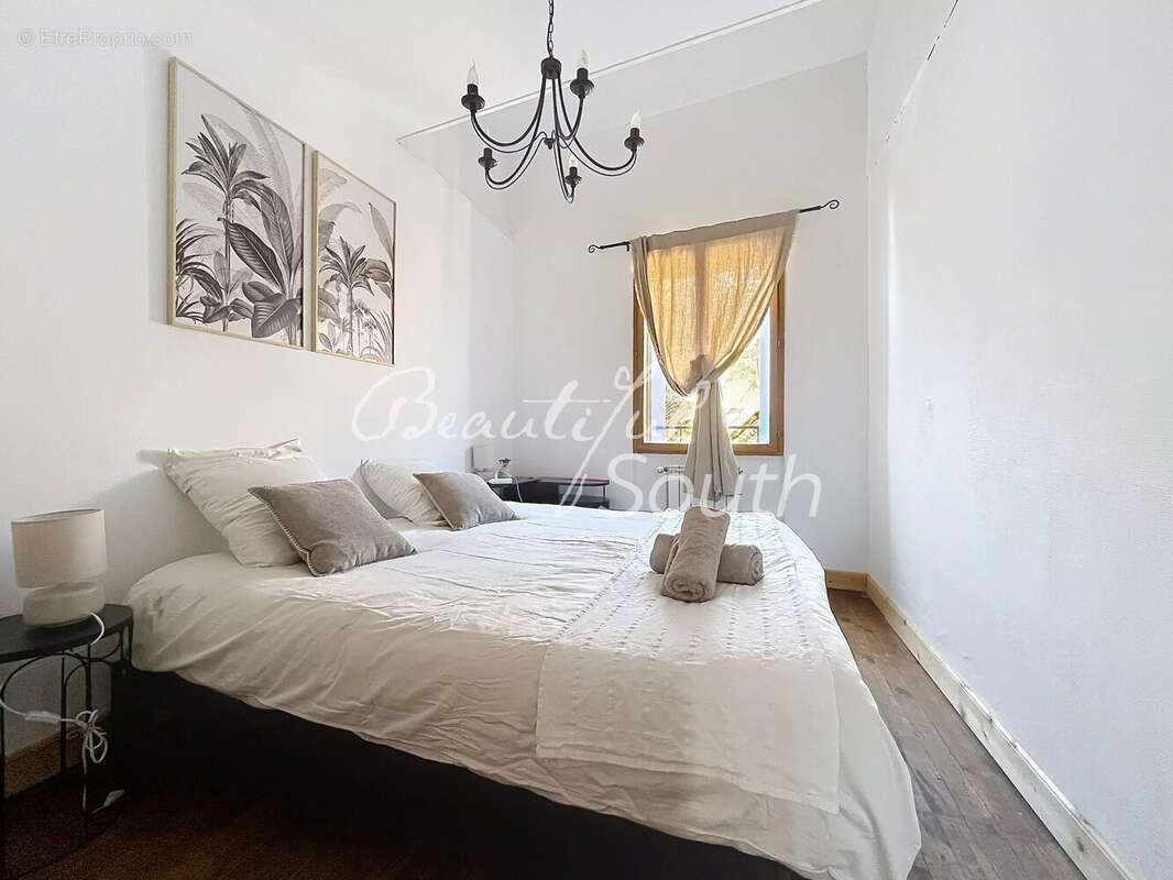 Maison à MONTALBA-LE-CHATEAU