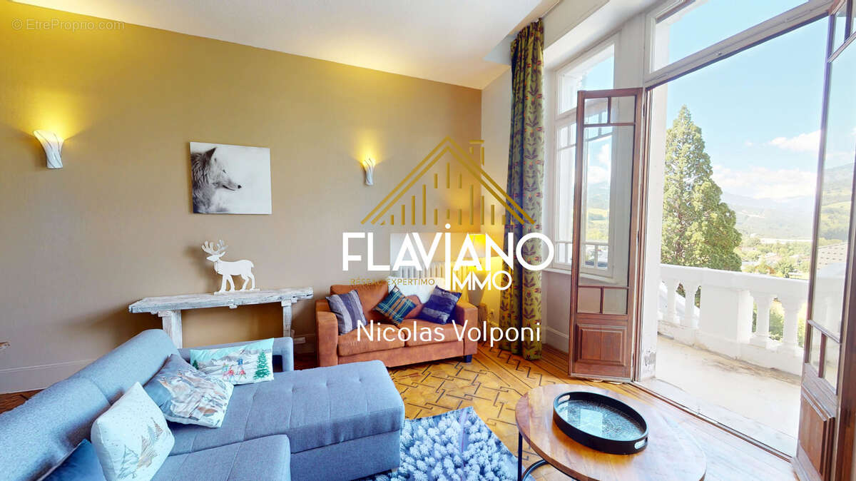 Appartement à JAUSIERS