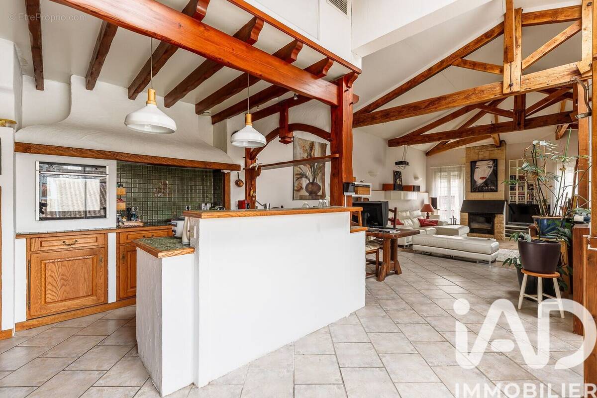 Photo 1 - Appartement à BORDEAUX