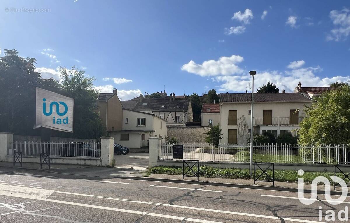 Photo 1 - Appartement à CARRIERES-SOUS-POISSY