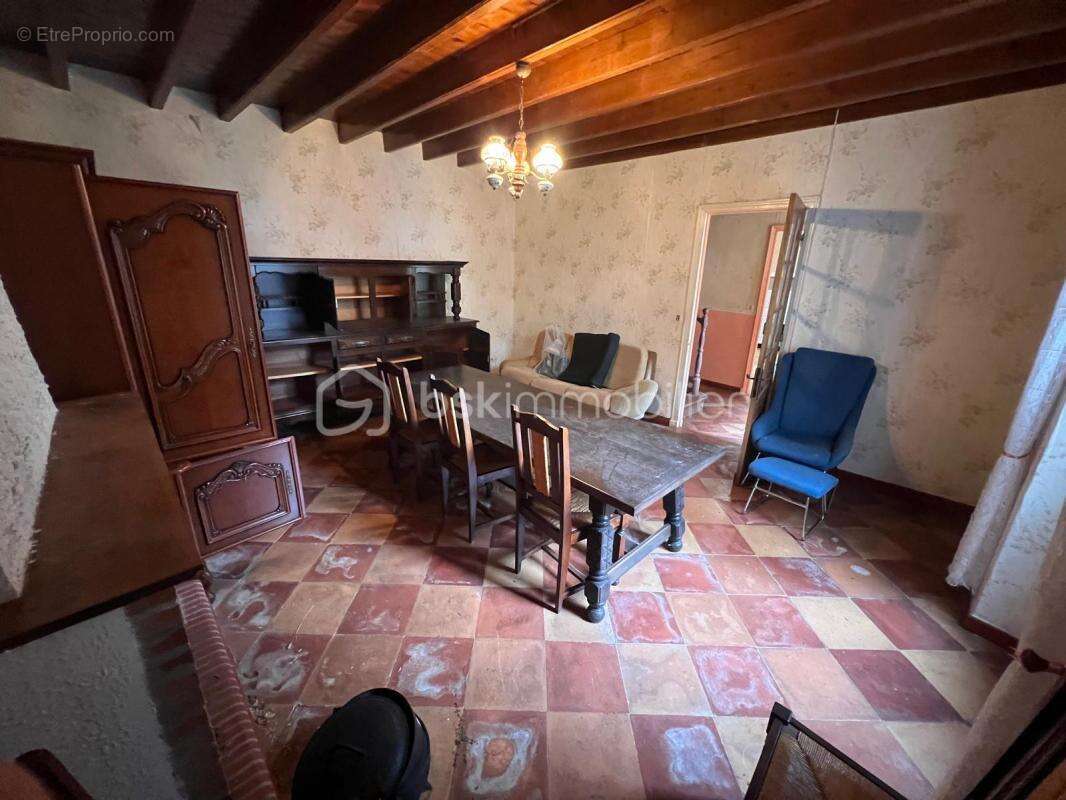 Maison à SAINT-PIERRE-SUR-DROPT