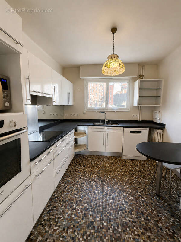 Appartement à ASNIERES-SUR-SEINE
