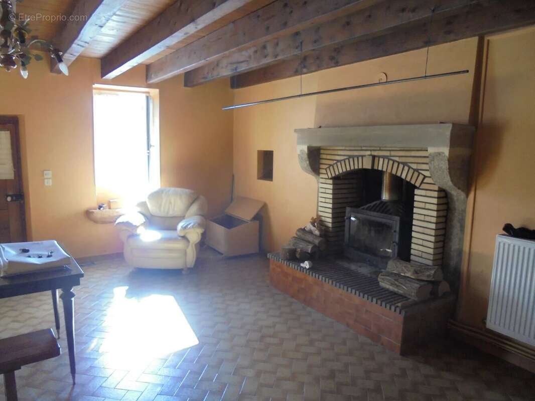 Maison à LA TAGNIERE