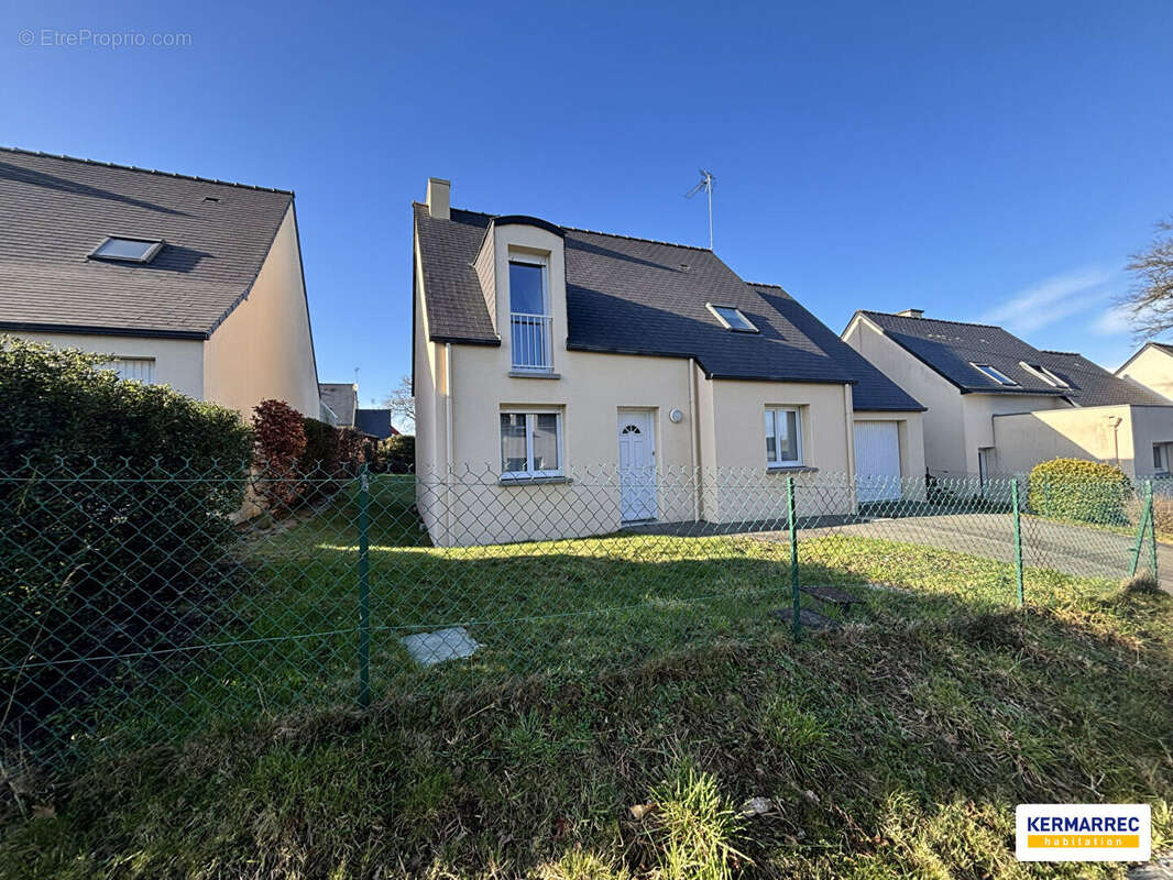 Maison à POCE-LES-BOIS