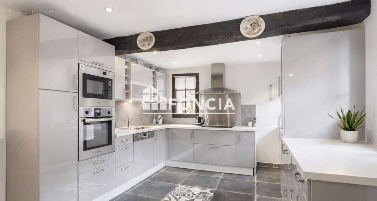 Maison à LES AUTHIEUX-SUR-CALONNE