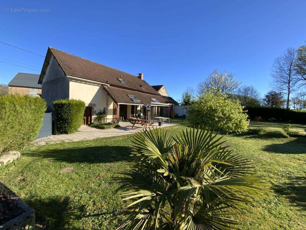 Maison à NOUZIERS