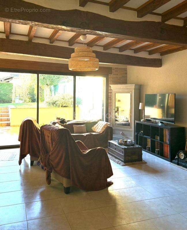 Maison à BEAUMONT-DE-LOMAGNE